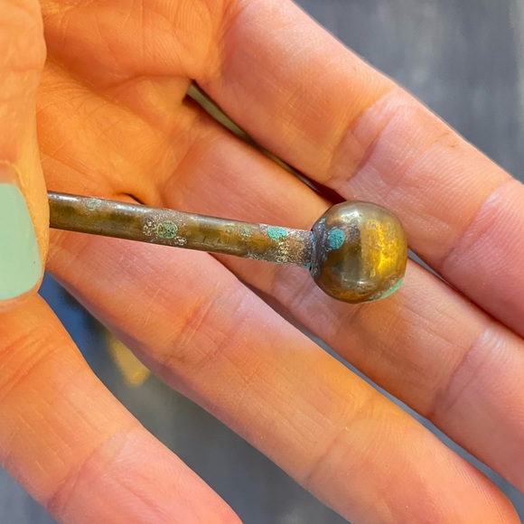 👼3 Angels ~1 sits on ledge, 1 laying down & 1 candle snuffer👼 brass & copper - Picture 2 of 12